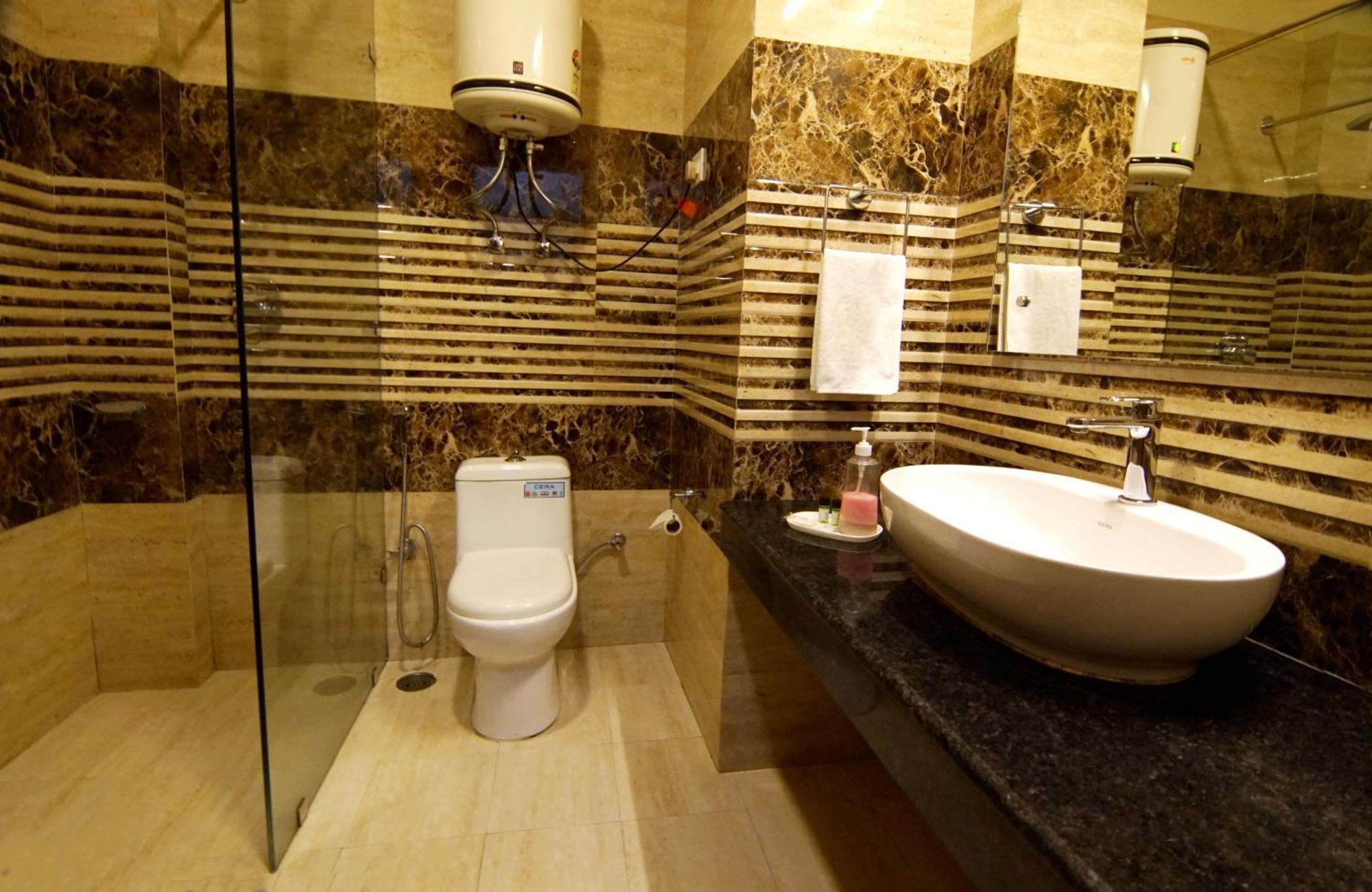 Hotel Park Residency مايالي المظهر الخارجي الصورة